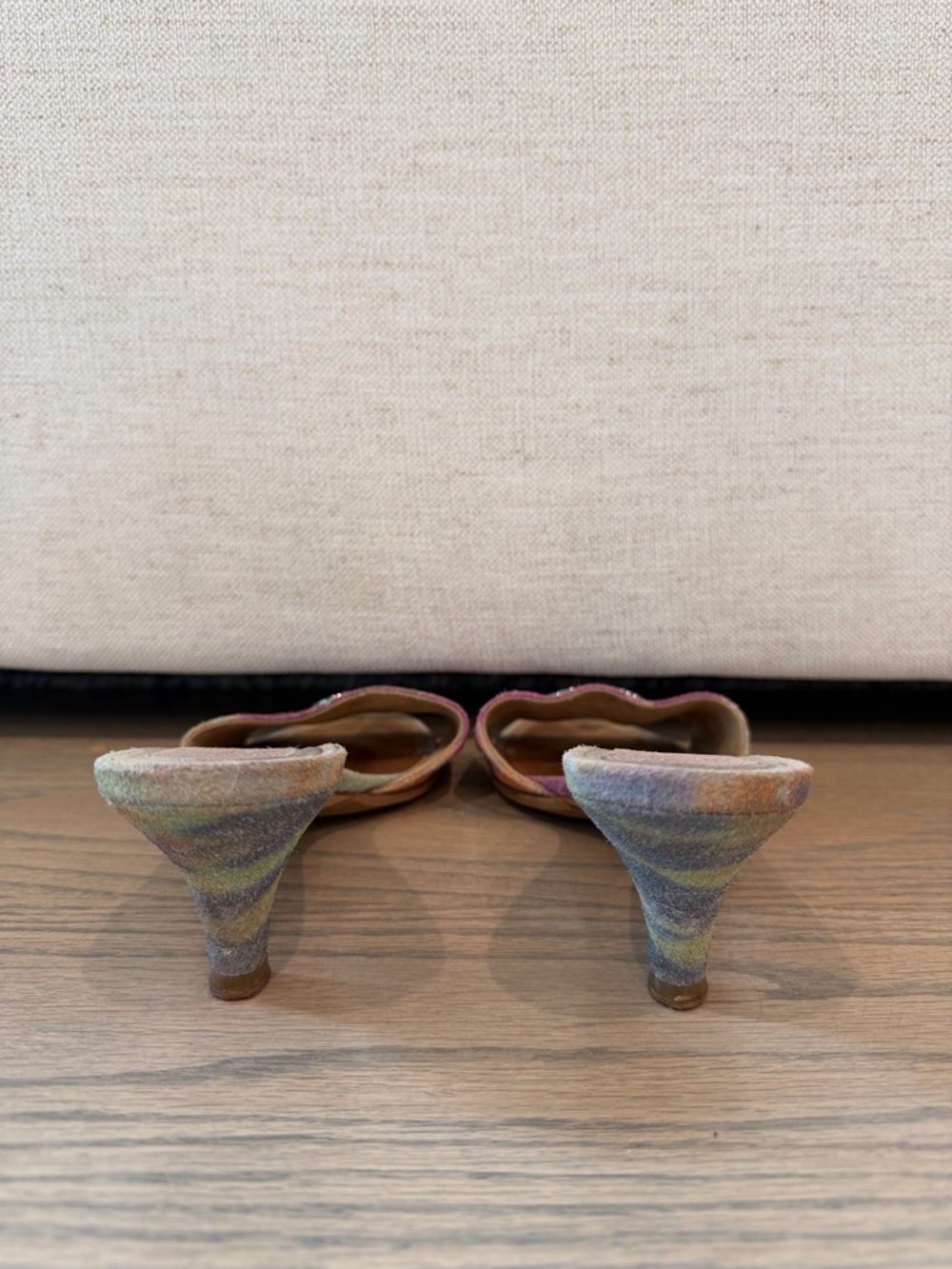 Chanel Purple Tie-Dye Suede Slide Sandals with Crystal CC - Picture 7 of 13